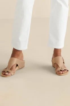 Soft Surroundings Donald Pliner Ofelia Wedge Slide> sandals|wedges