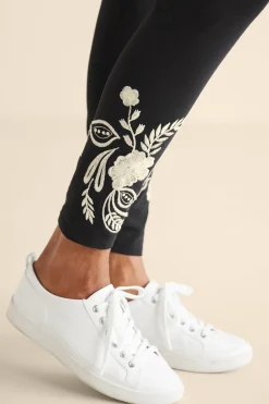 Soft Surroundings Miraflores Embroidered Legging><noscript><img width=