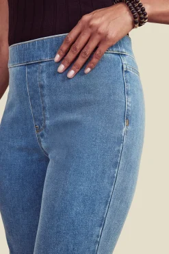 Soft Surroundings Ultimate Denim Pull-On Slim Leg Jeans><noscript><img width=