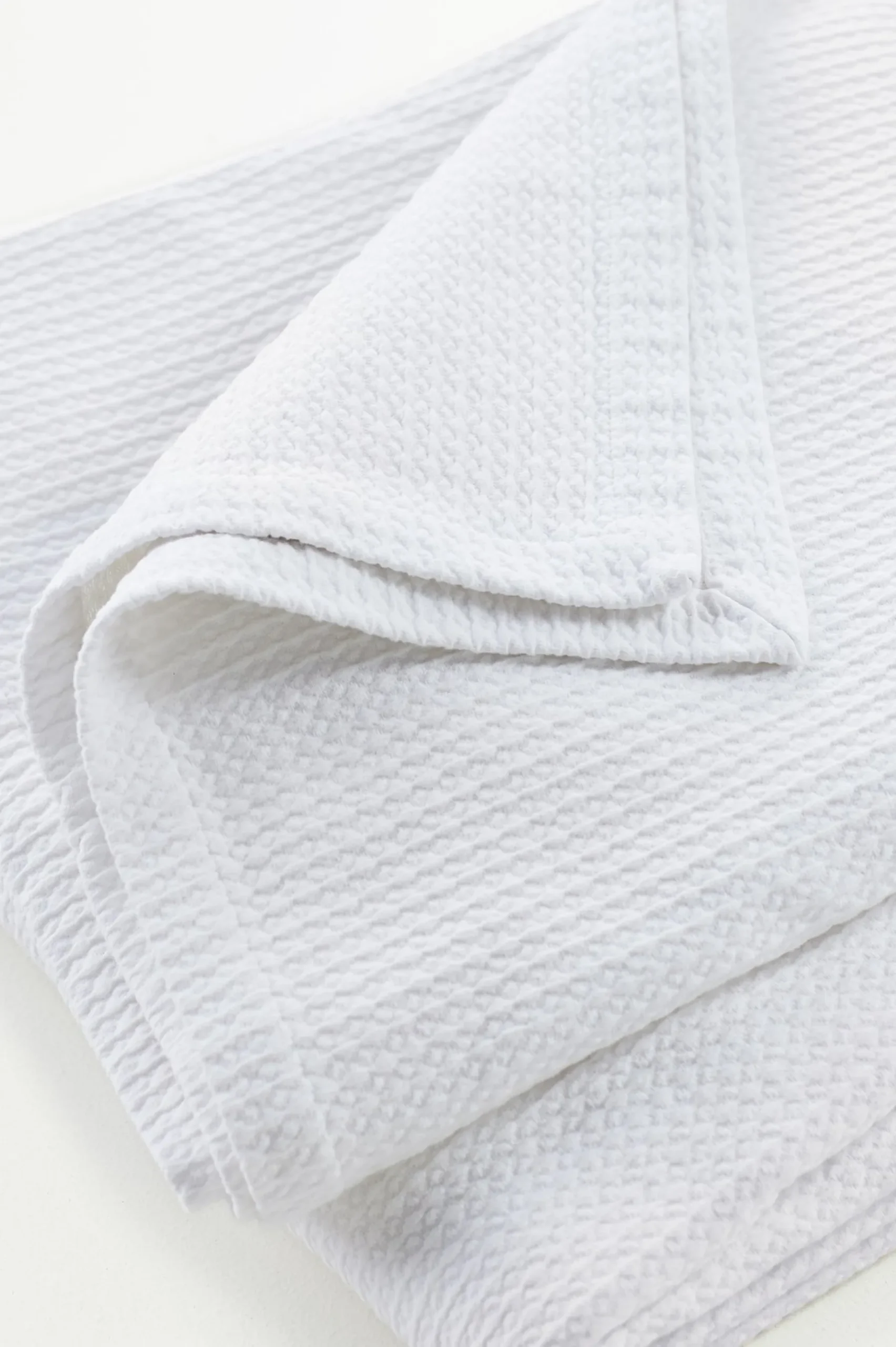 Soft Surroundings Waffle Matelassé Quilt> quilts, coverlets & duvet covers|blankets & throws